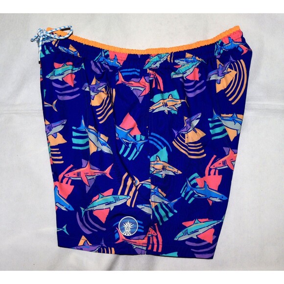 Chubbies Men's (The Daddy Sharks) Swim Trunks Size 2XL - 5.5" Inseam - Picture 3 of 10